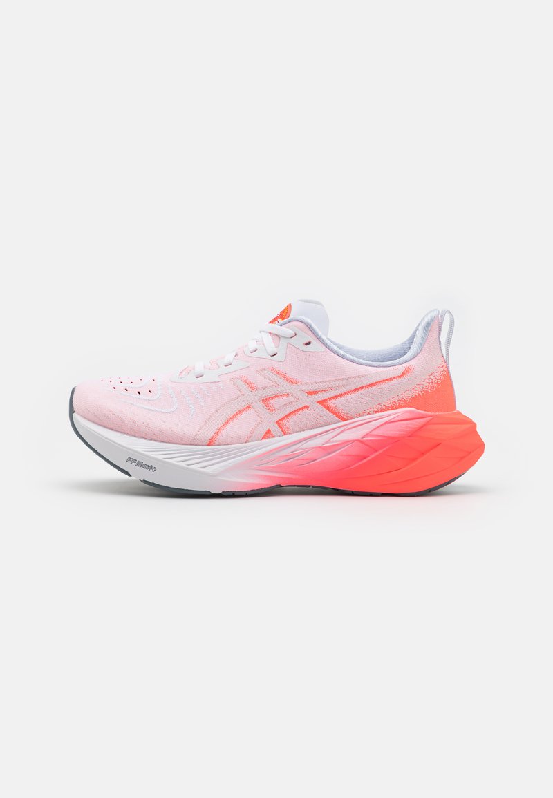ASICS NOVABLAST 4 Competition running shoes white/sunrise red/white