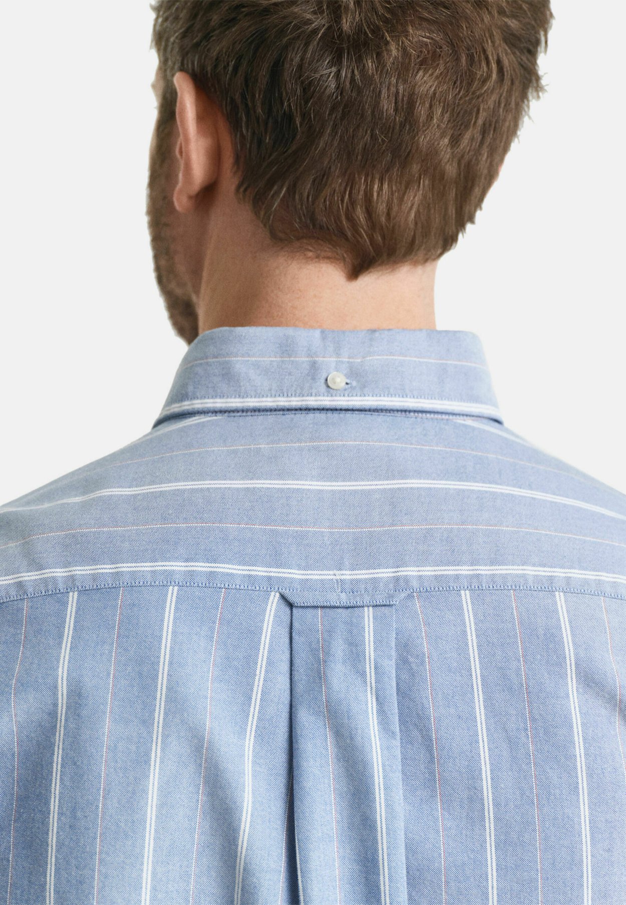 REGULAR FIT STRIPED OXFORD