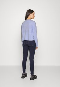 Vero Moda Petite VMDOFFY O NECK BOXY - Camisola - jacaranda