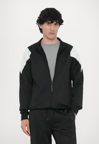 EA7 Emporio Armani Träningsset - black