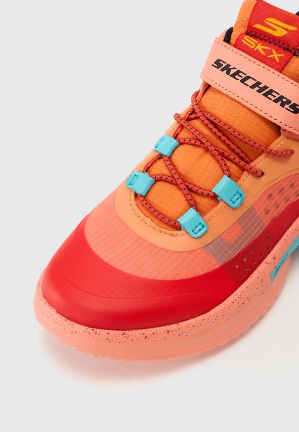 COURT HYPE - Trainers - orange4