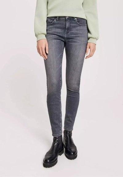 ONLY Ankle-Jeans ONLKENDELL ETERNAL LIFE ANKLE BLACK NOOS mit Zipper am Saum, Stretch-Material für optimalen Tragekomfort und Bewegungsfreiheit