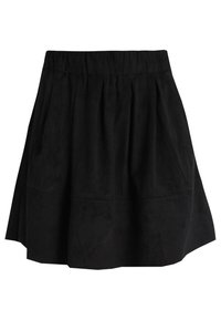 Jupe en daim noir avec une taille élastique, un design plissé, une forme évasée et une texture lisse. Aucun motif visible ni détail en métal.
