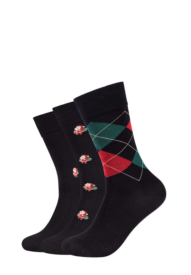 Drei Paar schwarze Socken mit verschiedenen Designs: eines mit Santa-Motiven, eines mit einem geometrischen Muster in Rot und Grün und eines in schlichtem Schwarz.