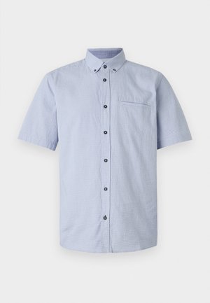 Jasnoniebieska koszula z krótkim rękawem o subtelnym, fakturowanym wzorze, czarnymi guzikami i kieszenią na piersi. Koszula z kołnierzykiem i prostym dołem.