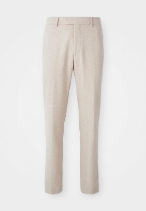 Pantalones tejidos beige con corte recto, que cuentan con una parte frontal plana, presillas para cinturón y sin patrones visibles ni detalles de hardware.