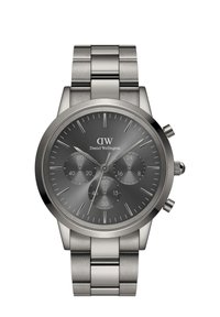 Montre en acier inoxydable argenté avec un cadran gris foncé, trois sous-cadrans et des index horaires minimalistes. Elle est dotée d'un bracelet en métal brossé.