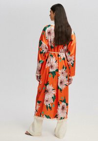 Touché Privé FLORAL PATTERNED DETAILED - Giacca leggera - orange