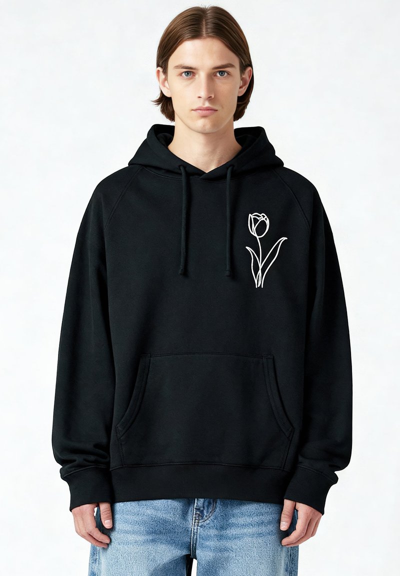 Sweat-shirt à capuche noir avec poche kangourou, orné d'un graphisme de tulipe blanche sur la poitrine gauche, fabriqué en tissu doux avec poignets et ourlet côtelés.