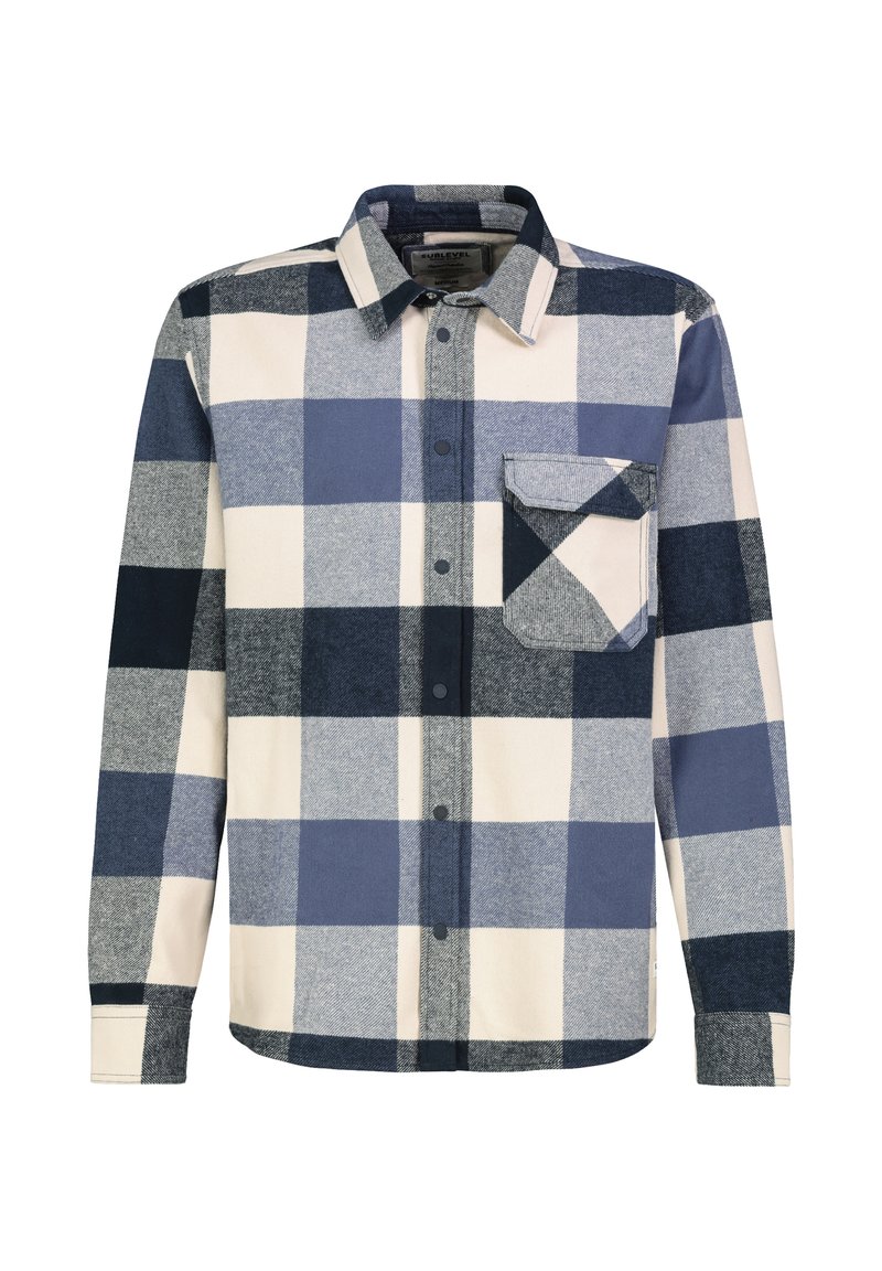 Langarmhemd aus weichem Stoff mit blauem, marineblauem und cremefarbenem Karo-Muster; verfügt über einen Button-Down-Kragen und eine einzelne Brusttasche.
