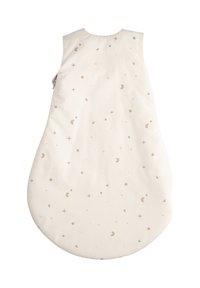 Cremefarbener Schlafsack mit runder Form, der dezente Muster von Mond und Sternen in hellbraun zeigt. Aus weichem Stoff hergestellt und ärmellos.