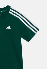 adidas Performance TEE - Camiseta estampada - collegiate green/white