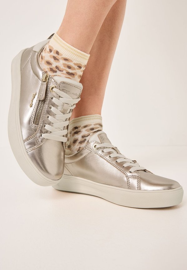 BEQUEME SNEAKER MIT T-FLOW EFFECT - Sneaker low - lt gold