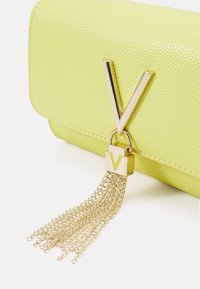 Valentino Bags Borsa a tracolla - green