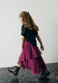 Next LAYERED - REGULAR FIT - A-Linien-Rock - berry purple