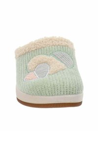 Pantofole verde in maglia con un morbido colletto beige chiaro, caratterizzate da forme pastello ricamate in rosa, blu e crema sulla parte superiore.