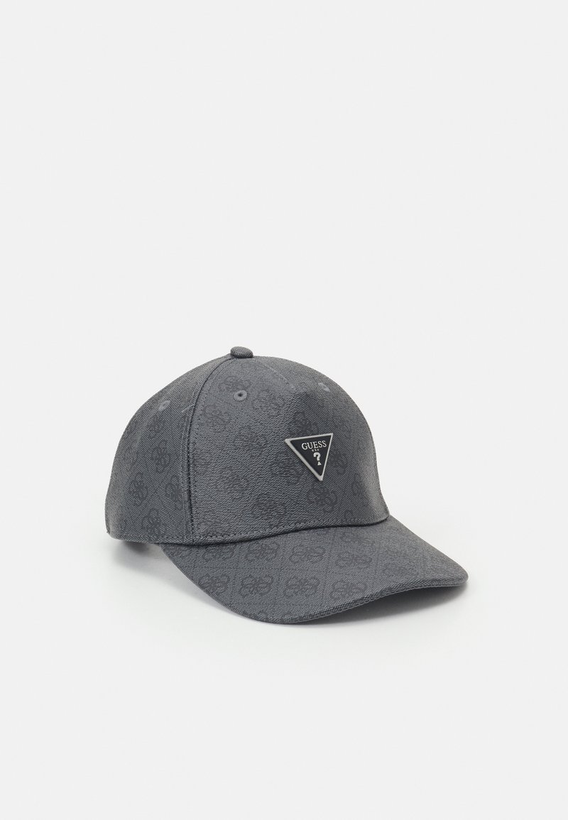 Casquette de baseball gris foncé avec une texture subtilement à motif et un écusson triangulaire du logo Guess sur le panneau avant.