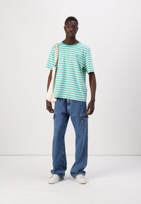 Marimekko TASARAITA UNIKKO UNISEX  - Triko s potiskem - mint green/off white