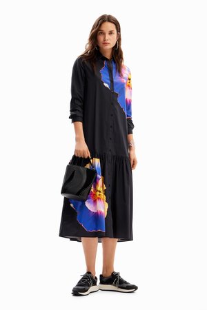 PENSAMIENTO LACROIX - Shirt dress - black