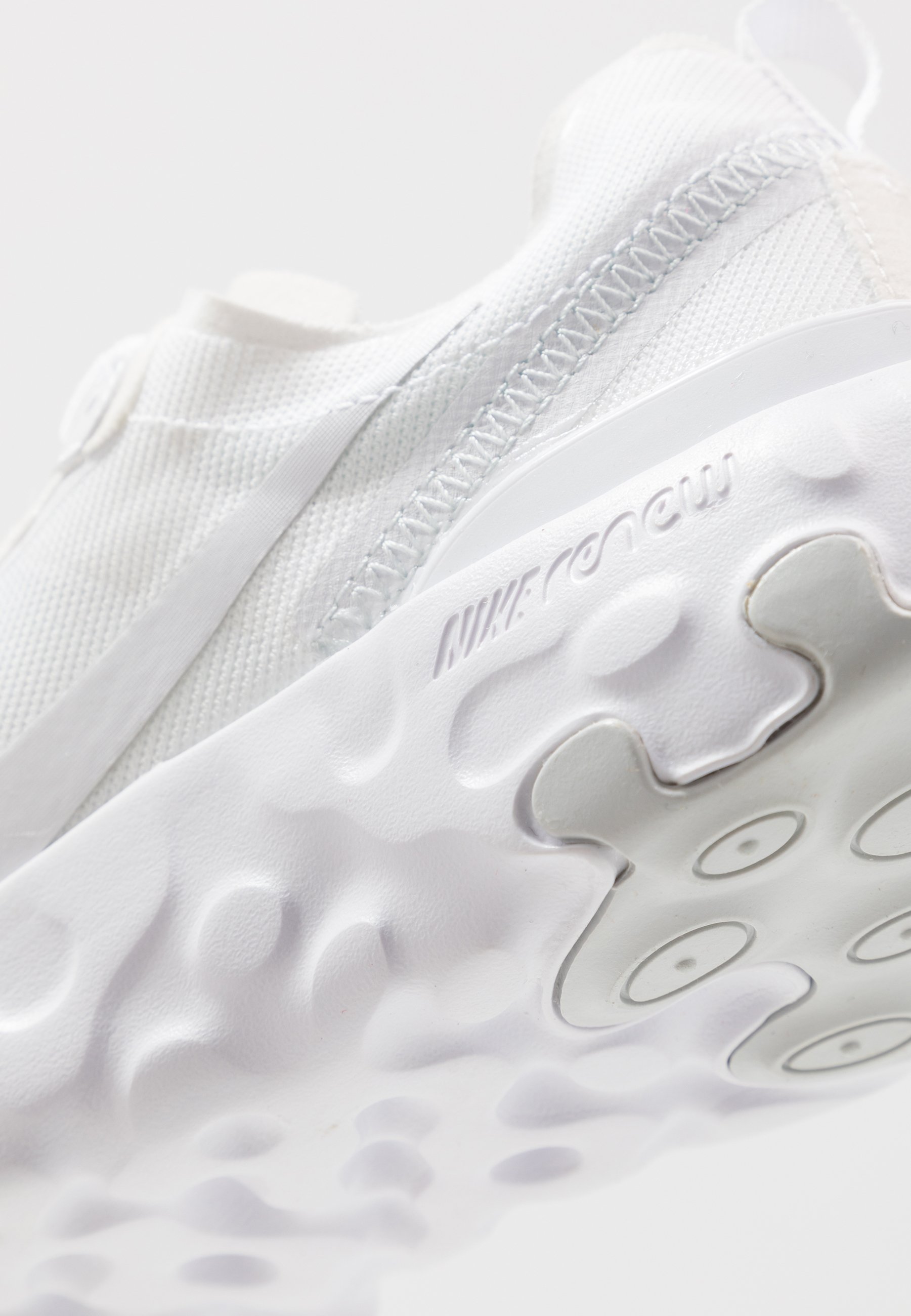 navy & gold renew element 55