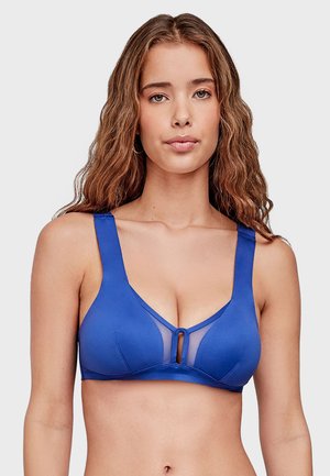 - Góra od bikini
