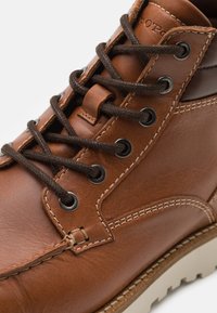 Marc O'Polo JACK - Šņorējami puszābaki - cognac