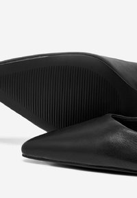 ONLY SHOES Escarpins à talons hauts - black