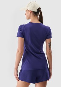 4F - T-shirt basic