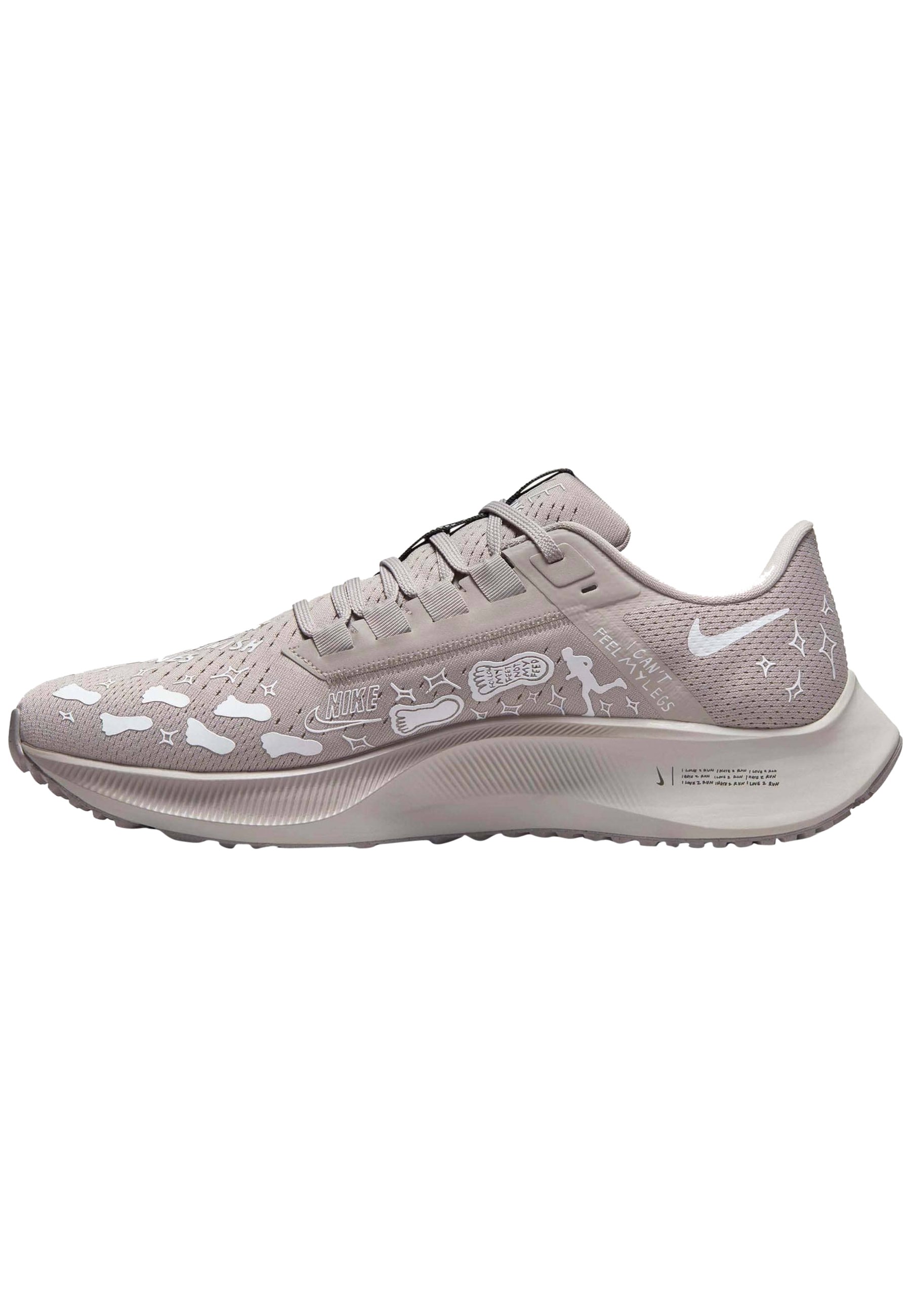 nike air zoom pegasus 38 beige