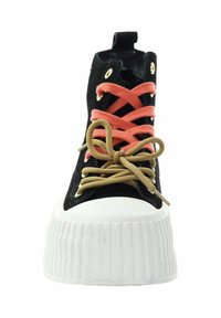 Czarne wysokie sneakersy z białą gumową podeszwą. Zawierają koralowe i beżowe sznurówki, złote oczka oraz teksturowaną cholewkę.