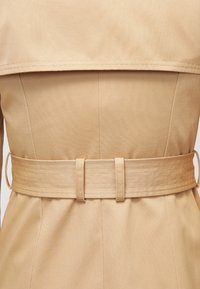 Miss Selfridge Trenčkot - beige