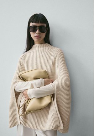 WITH SLIT DETAILS - Cape - beige