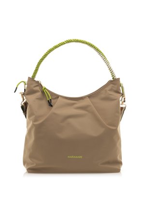 Bolso marrón claro hecho de un material suave, con un asa texturizada en verde y blanco, herrajes dorados y cierre con cremallera. Logotipo de MARIAMARE visible.