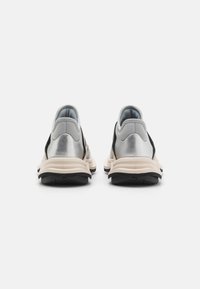 ECCO OFFROAD W - Tenisky - black/pure silver