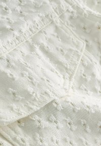 TEXTURED - Suvejakk - white