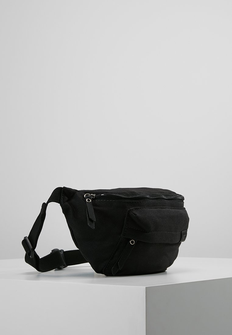 TOM TAILOR SIMON Bältesväska black Zalando.se TOM TAILOR SIMON Ryggsäck blacksvart Zalando.se