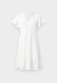 Robe blanche à manches courtes avec col en V, tissu ajouré, taille cintrée et ourlet volanté.