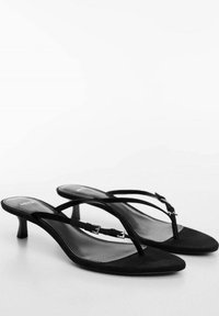 Mango Zehentrenner - black