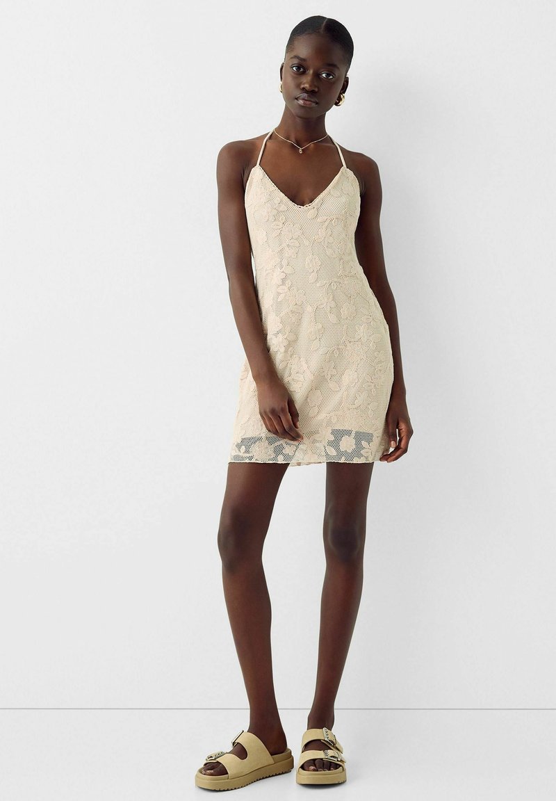 Bershka Jurk zandkleur Bershka Jurk zandkleur