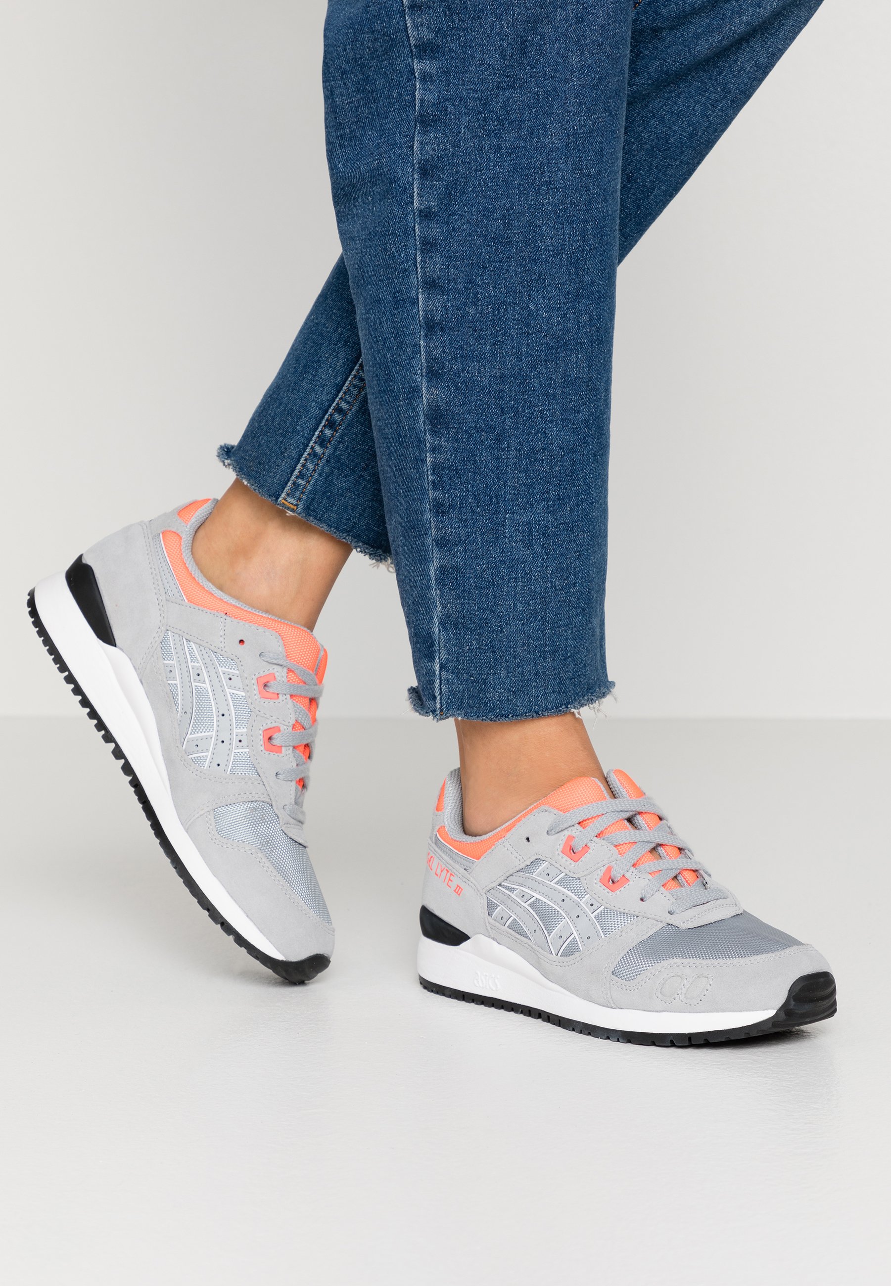 Asics Sportstyle Gel Lyte Iii Og Sneaker Low Piedmont Grey Hellgrau Zalando De