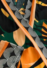 Next REGULAR FIT - LONGLINE COVER-UP - Jachetă de vară - multi bright palm