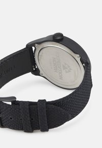 Timex EXPEDITION NORTH® TRAPROCK ECO CERAMIC czarny