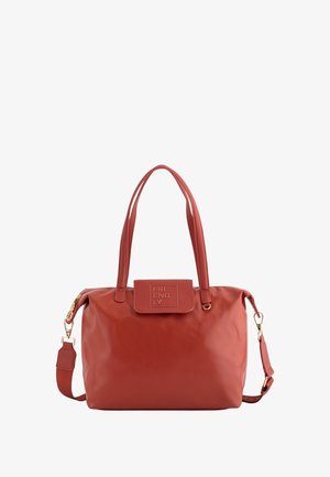 Bolso de cuero color óxido con dos asas, correa de hombro desmontable y solapa frontal embellecida con la palabra "FRIENDLY".