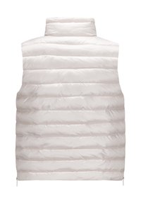 Leichte, wattierte Weste in weichem Off-White. Verfügt über einen hohen Kragen und ein horizontal gestepptes Muster, mit seitlichen Reißverschlüssen am Saum.