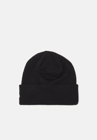 Gorro de lana negro con un puño doblado y una textura suave, que presenta un diseño sin adornos y sin logotipos ni patrones visibles.