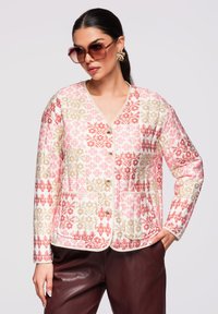 Sélectionné, rose-beige