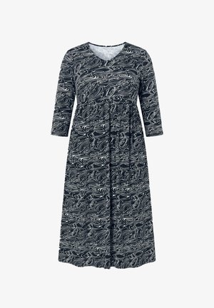 Ulla Popken, WAVE PRINT 3/4 SLEEVE EMPIRE WAIST POCKET DRESS - Jerseyjurk - black