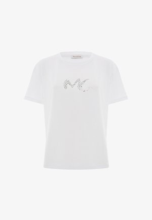 White short-sleeve t-shirt made of soft fabric, featuring a sparkling silver "MC" logo on the front, with a relaxed fit and crew neckline.