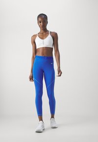 Nike Performance - Rajstopy