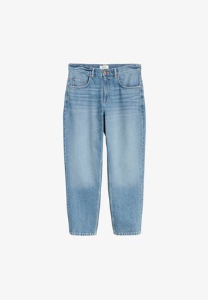 Hellblaue Jeans aus Denim mit lockerer Passform, fünf Taschen, kontrastierenden Nähten und leicht verblasstem Textur an den Beinen.